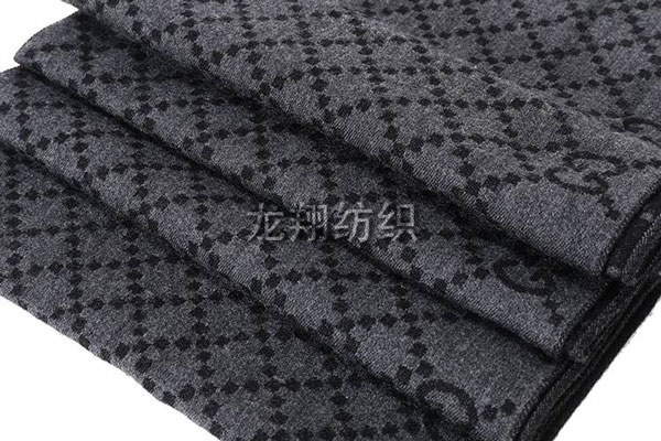 羊絨圍巾