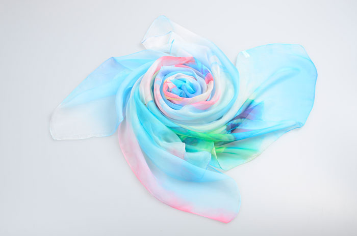出水芙蓉絲巾細節圖